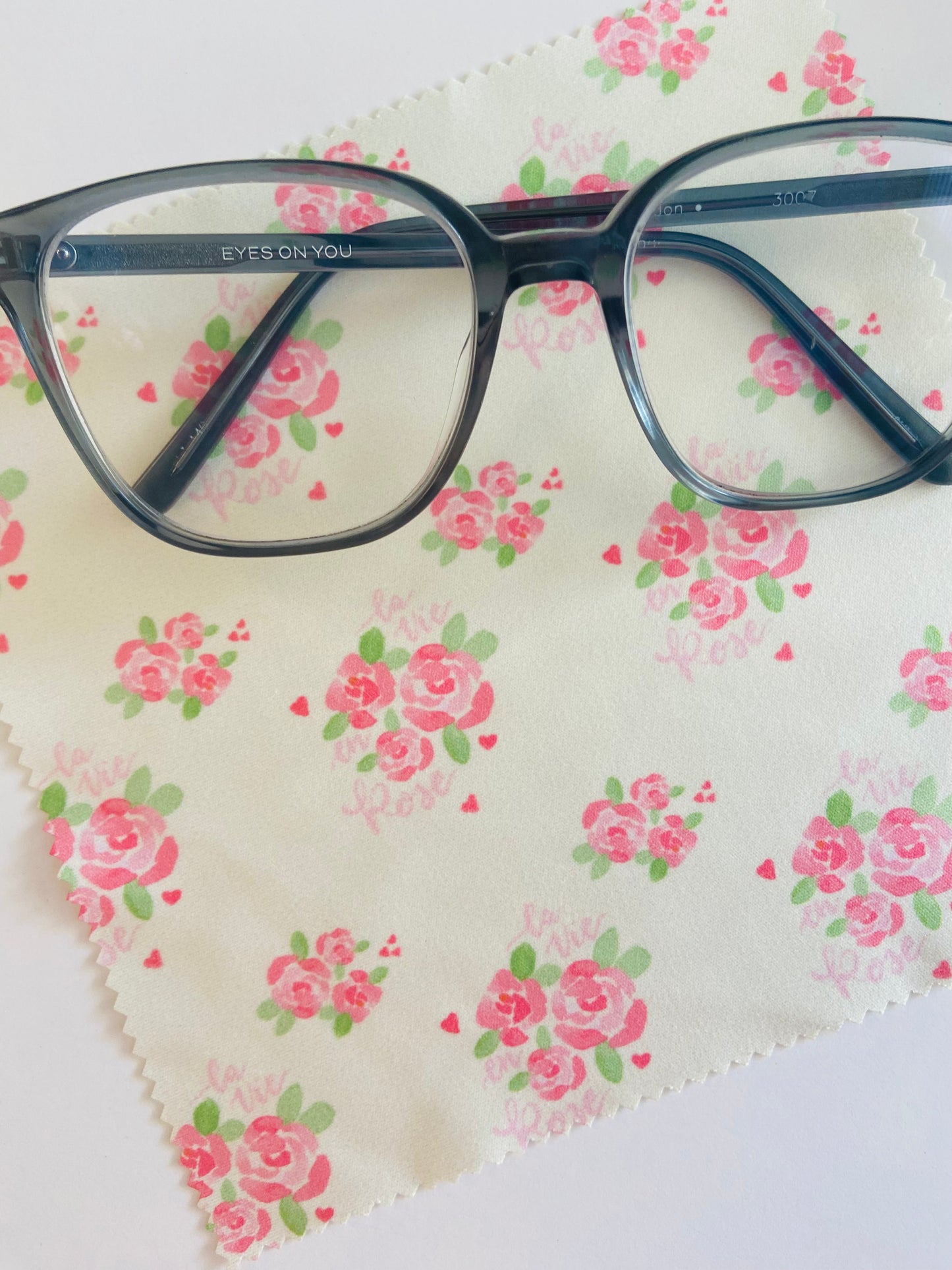Lens Cleaning Cloth-Watercolor Roses Print