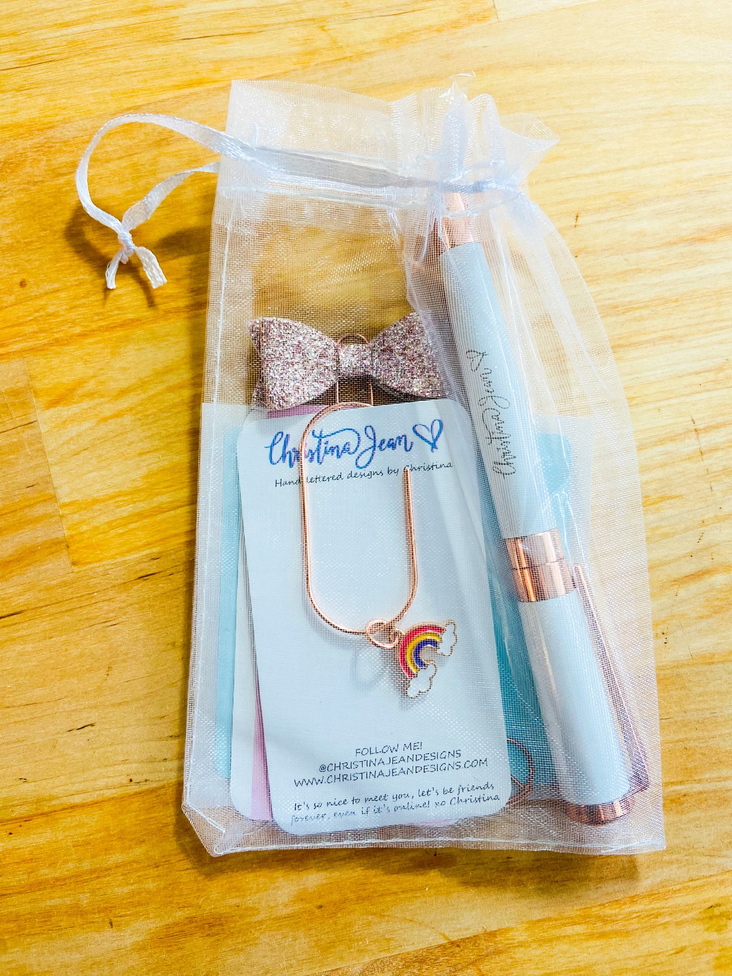 Rose Gold White Pen and Paper Clip Set